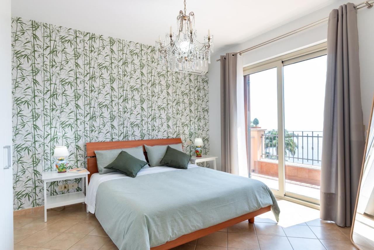 Taormina Panoramic Apartment With Parking Ngoại thất bức ảnh